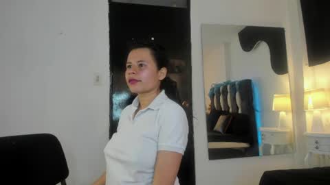 valery_hot692 online show from July 1, 7:44 pm
