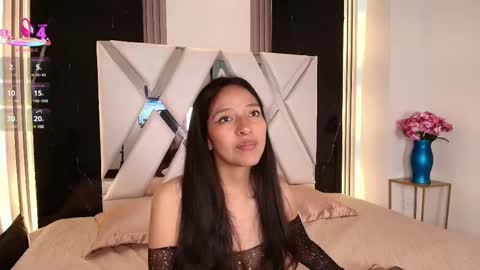 Val online show from March 10, 11:45 am