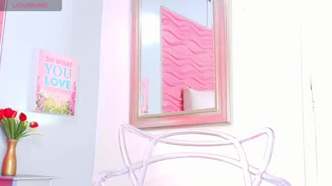 valery online show from March 8, 1:39 am