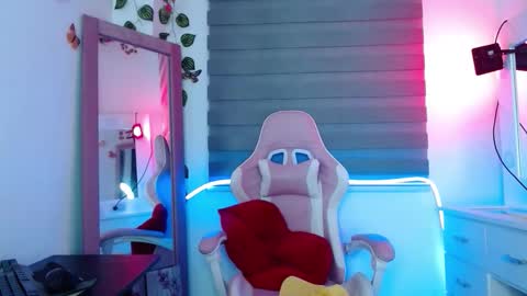   ---   online show from September 22, 1:26 pm