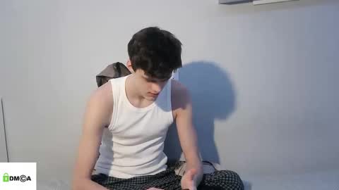 valesios online show from February 4, 8:57 pm