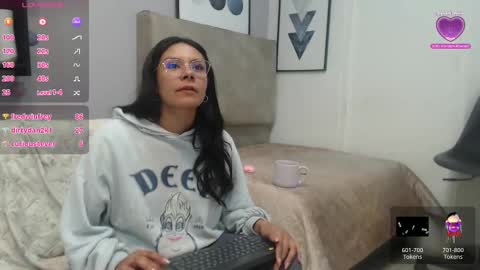 valevicious online show from March 5, 9:59 pm