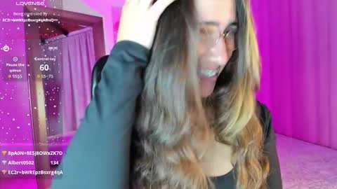 valey_x online show from November 22, 5:17 am