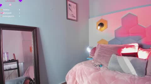 Valkiria online show from March 3, 6:03 pm