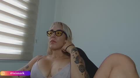 Isis  online show from January 31, 10:07 pm