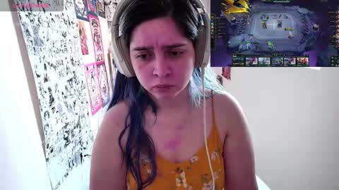 Im Violet online show from November 7, 8:00 pm