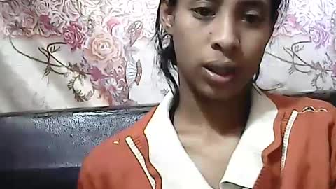 valysexyhot online show from June 18, 9:47 am