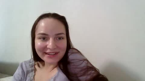 vamia1 online show from September 18, 6:34 pm