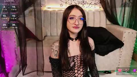 Snapshot of vampy_girl chatting on October 19, 9:08 pm Follow me in me ONLYFANS Giselxox online show from October 19, 9:08 pm