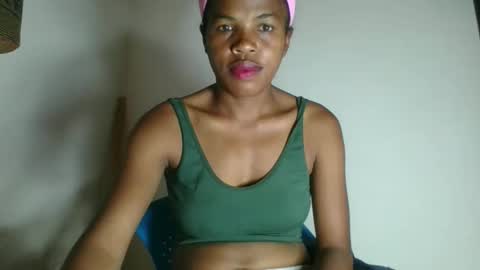 vanafiry online show from April 24, 12:07 pm