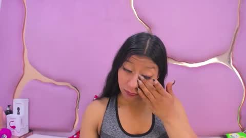 Vane online show from November 6, 9:51 pm