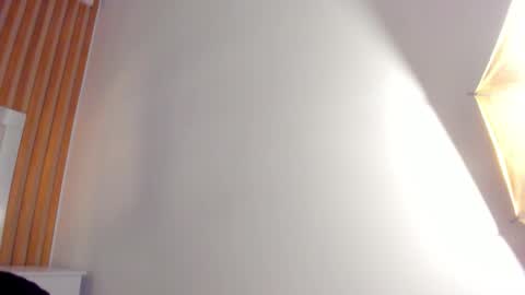 Vanessa online show from December 17, 3:19 pm