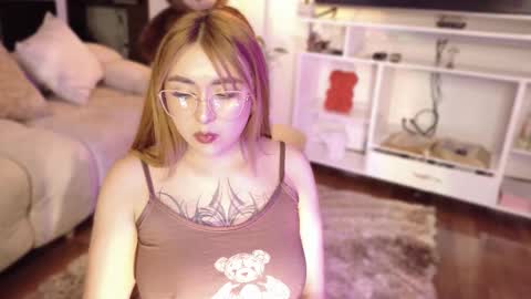 Vane  online show from February 25, 2:48 am