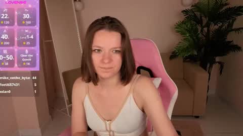 kira online show from June 13, 9:31 am