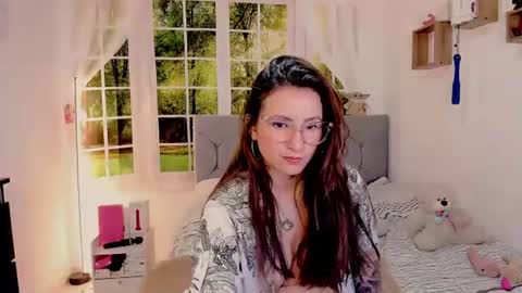 Vanessa online show from June 16, 6:01 pm