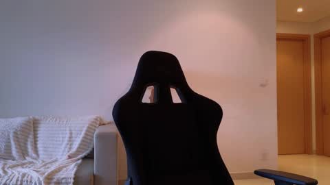 vanessa online show from December 24, 12:00 am