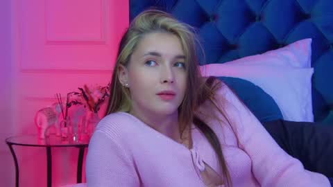 Vanessa online show from May 9, 8:59 pm