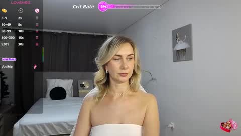 Vanessa  online show from November 23, 7:01 pm