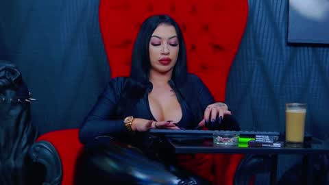 Miss Vanessa online show from January 23, 1:30 am