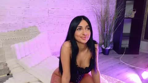 Vanessa online show from June 11, 6:06 pm
