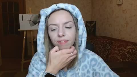 VanillaMuffin online show from October 3, 2:36 pm