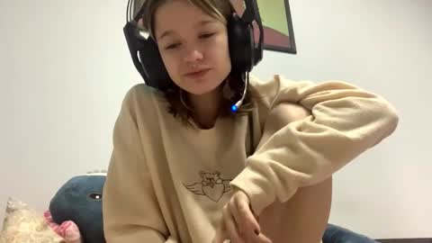 Viola online show from September 29, 12:37 pm