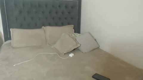 Vannesa online show from February 11, 9:56 pm