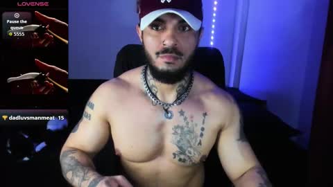 vanvelckan_ online show from November 8, 1:52 am