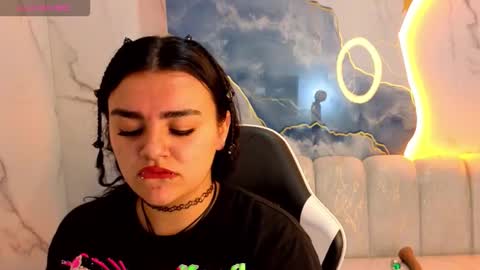 Live 800am 200pm COLOMBIAN HOUR online show from November 8, 3:04 pm