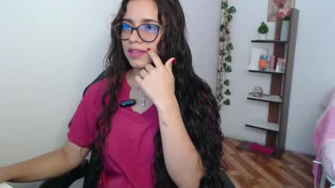 vanyxxxx online show from March 3, 9:33 pm