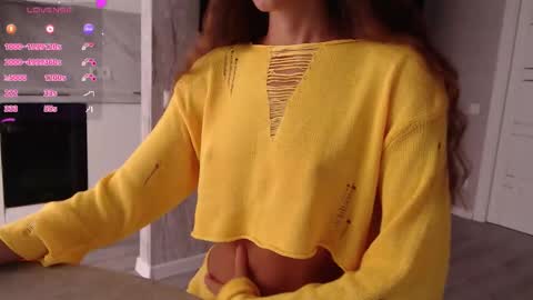 Varonica Caprii Online this week  Monday Tuesday Thursday Friday online show from September 16, 7:11 am