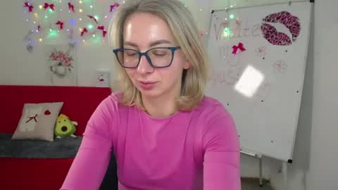 Vasilisa online show from May 3, 11:27 am