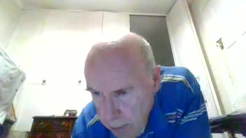 vaughan1010 online show from December 15, 8:05 pm