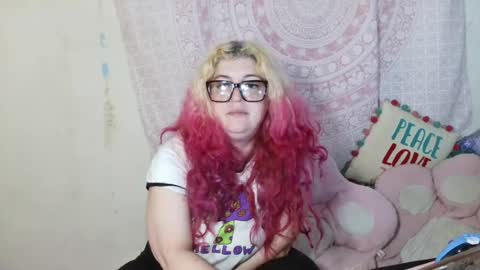 Veronica Lehane online show from July 28, 3:21 pm
