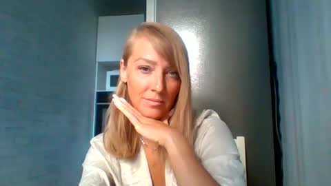 Veessa online show from July 11, 3:59 pm