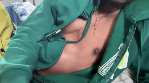 vegasaibot2 online show from October 15, 4:08 pm