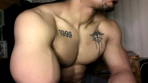 Vegas Love online show from February 5, 10:19 am