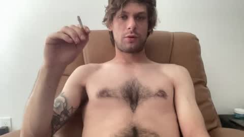 Joeyyy online show from August 6, 5:55 pm