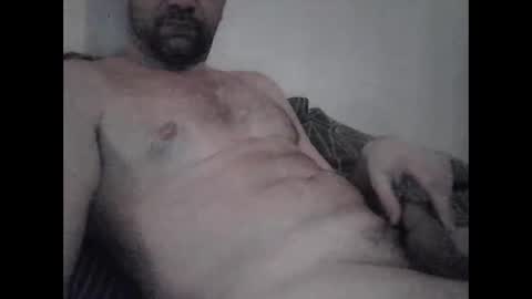 vegeta99999 online show from December 19, 10:49 pm