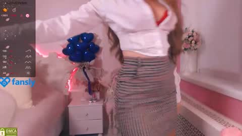 Snapshot of velerycute chatting on October 23, 2:18 pm Velery online show from October 23, 2:18 pm