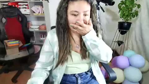 Im VelaI will be Christmas and New Year with my family December 22 to January 13 I will miss you guys. online show from November 1, 5:06 am