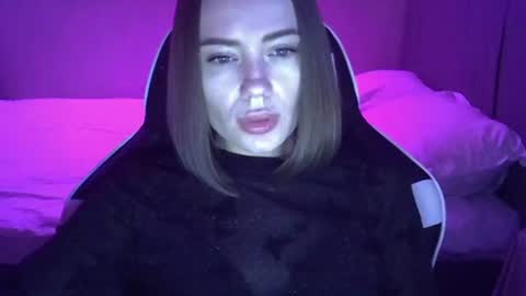 velour_myst online show from July 28, 3:21 pm