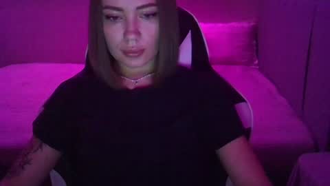 velour_myst online show from July 16, 2:20 pm