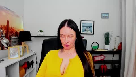 Jasmine online show from September 27, 7:39 am