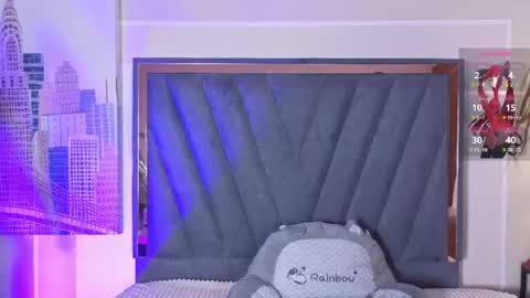 velvetfox_ online show from July 18, 7:38 pm