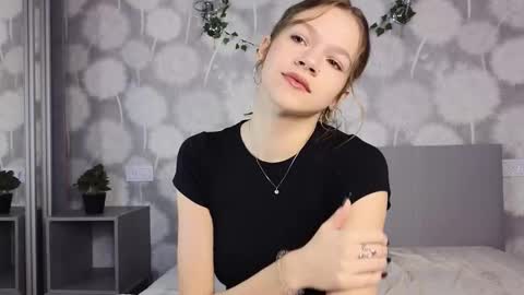 Kelly online show from November 4, 6:26 am