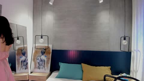 velvettease_ online show from April 1, 12:50 pm