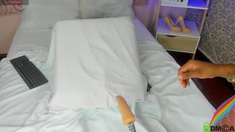 Snapshot of venus_kim_ chatting on March 9, 12:53 pm .. online show from March 9, 12:53 pm