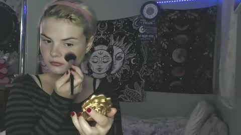 Miss Venus online show from November 7, 2:08 pm