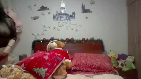 VENUSINA07 online show from December 2, 6:22 am